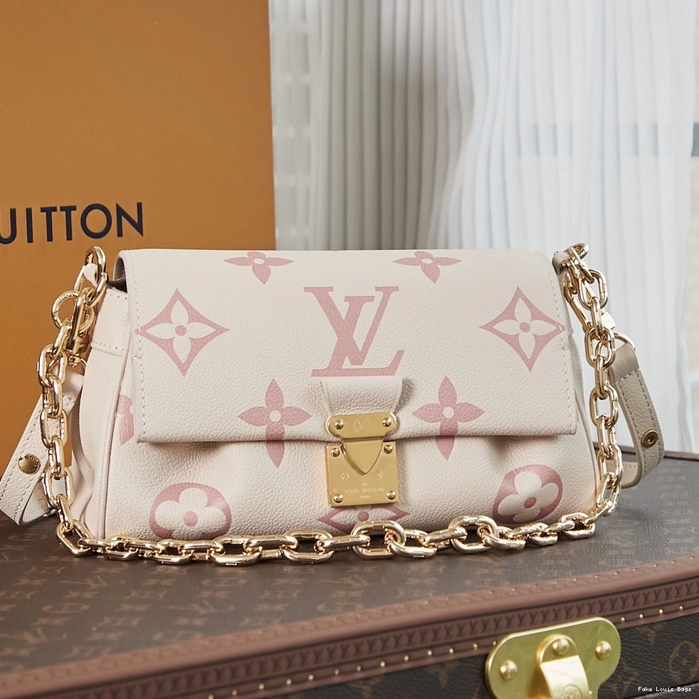 Repladies VUITTON LOUIS FAVORITE 0823